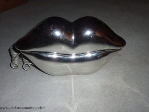 Hot Lips