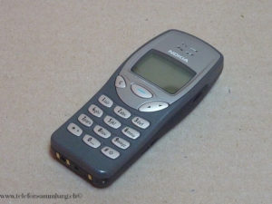 Nokia 3210