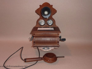 Wandspielzeugtelefon